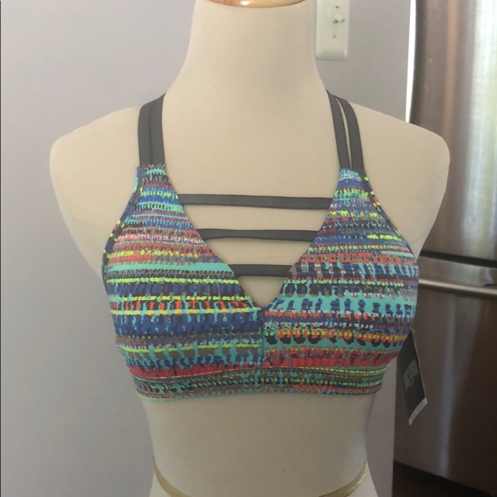 Sports bra